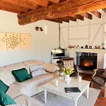 度假居 Le Logis De Saint Hilaire Ferrières-Saint-Hilaire